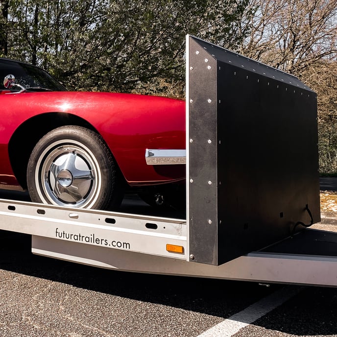 Futura Trailers Rock Guard on trailer 1